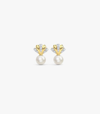 Cinderella Shining Diva Pearl Stud Earring